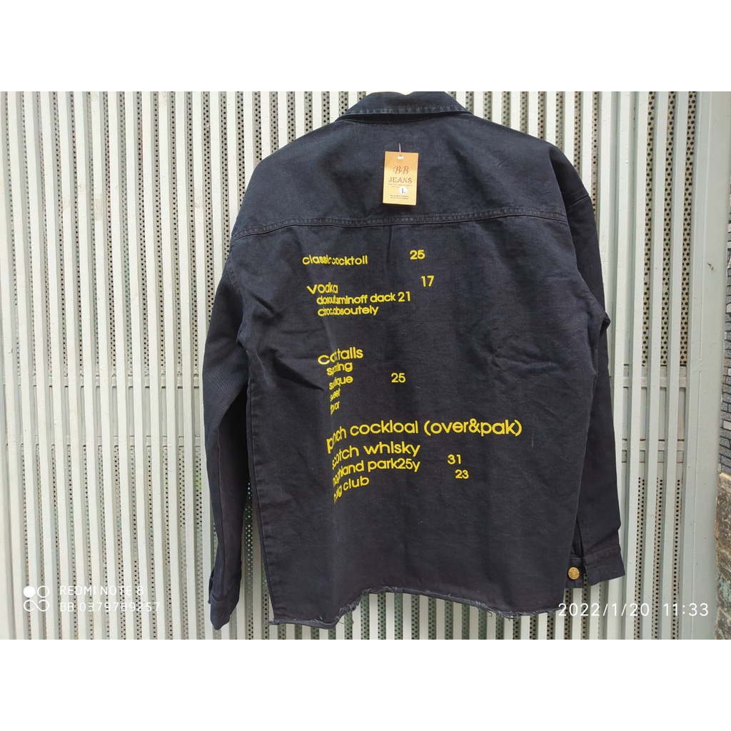 Áo khoác jean nữ áo khoác jean nam màu đen form rộng in chữ vàng Nasa mới ra tại Panda Style