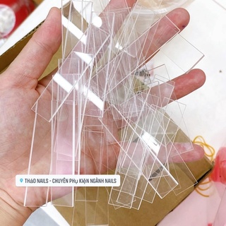 Thanh gắn móng mẫu trưng bày