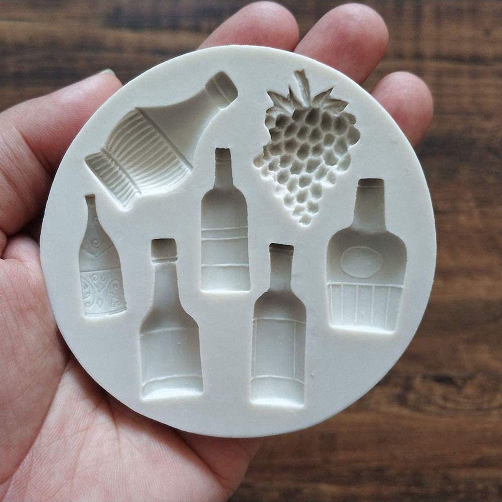 Khuôn Làm Bánh Kẹo Hình Chai Nho 3D DIY