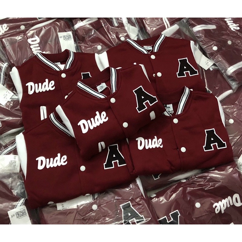 Áo khoác bomber bóng chày đỏ bé trai