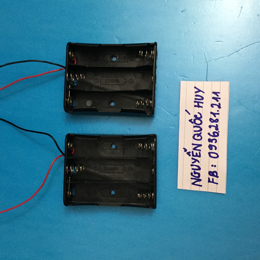 Đế 3 pin cell 18650