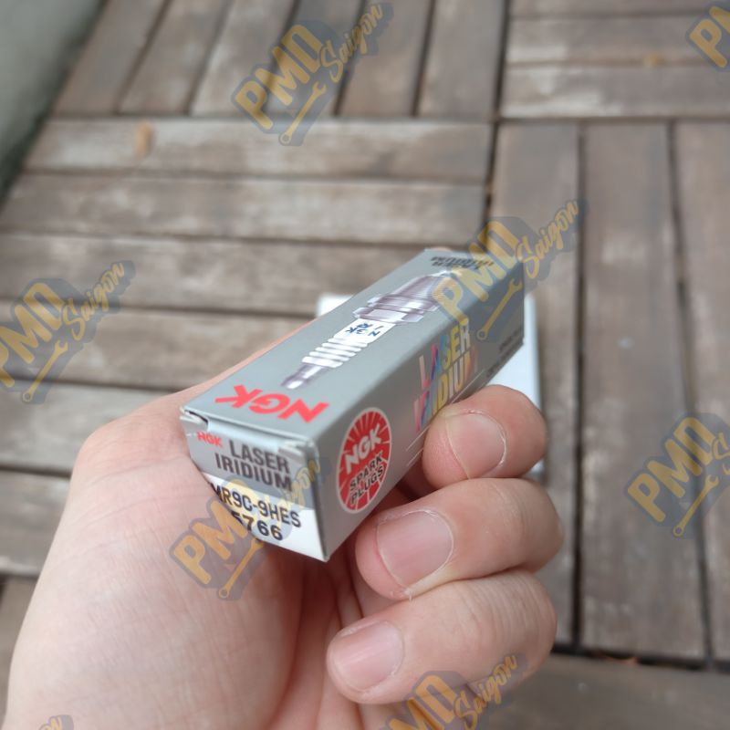 Bugi NGK Lazer Iridium IMR9C-9HES cho honda SH 125i/150i nhập ý, honda CBR400, CBR600RR, CBR1000RR, CBR600F, CBR1000RR