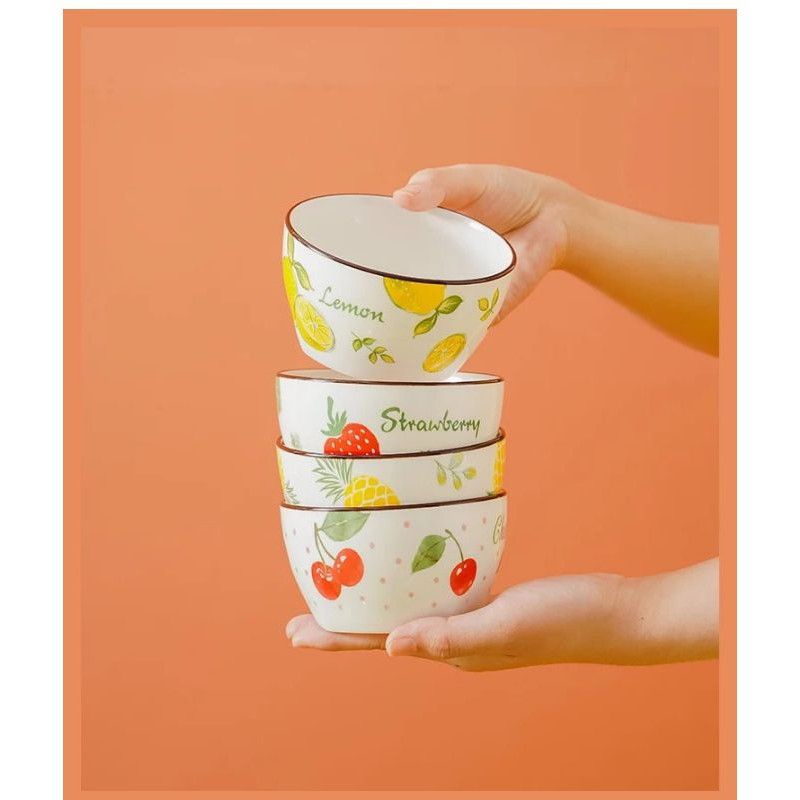 Bát ăn cơm, chén ăn cơm sứ hình trụ họa tiết Dâu Tây kèm thìa sứ - bát decor phong cách Hàn Quốc