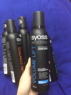 Xịt giữ nếp Syoss 🇩🇪