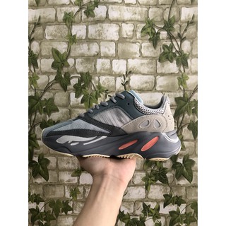 Giày thể thao 700 xanh xanh