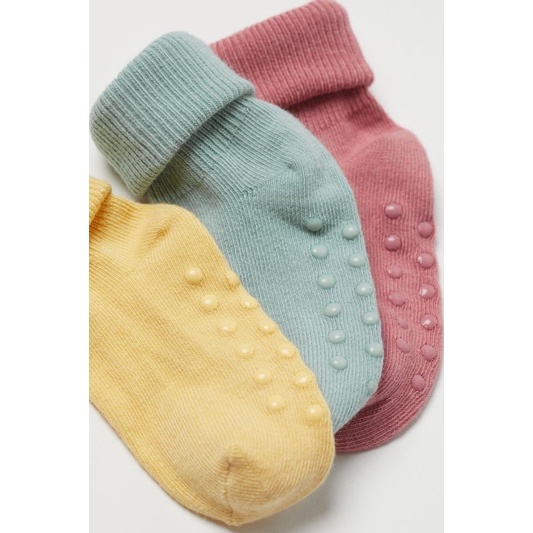 Tất chống trơn cho bé chính hãng