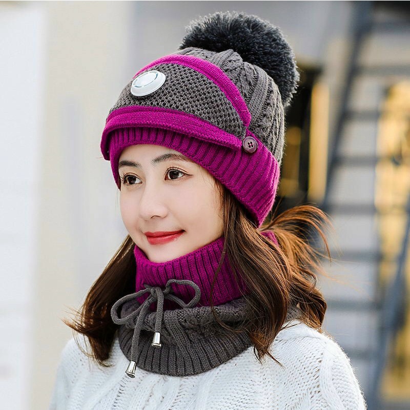 Mũ len nữ kèm khăn và khẩu trang kiểu hàn quoc hàng cao cấp chất len mịn màng giữ ấm áp cho bạn suốt mùa đông. Trademark