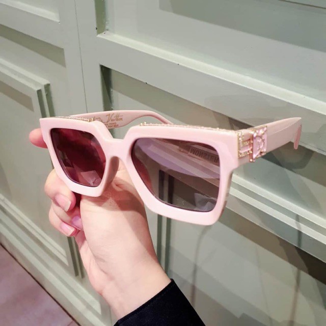 Kính mắt thời trang BUCSHOP nam nữ hot | BigBuy360 - bigbuy360.vn