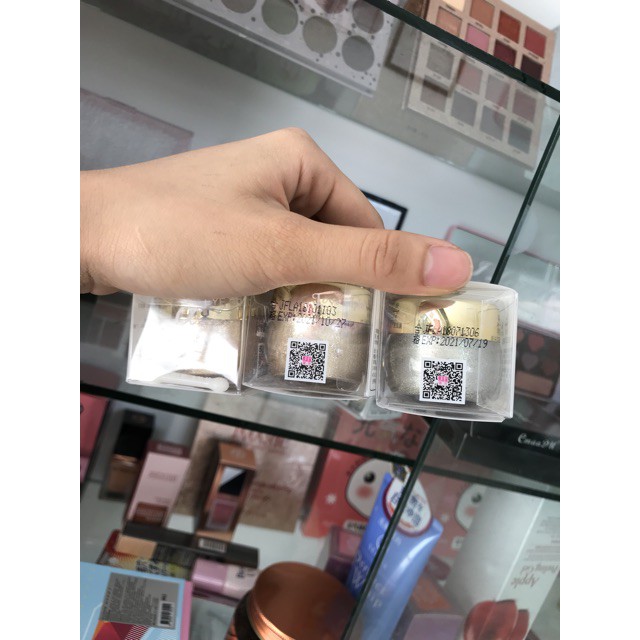 Nhũ mắt kim tuyến Love Alpha dạng gel | BigBuy360 - bigbuy360.vn