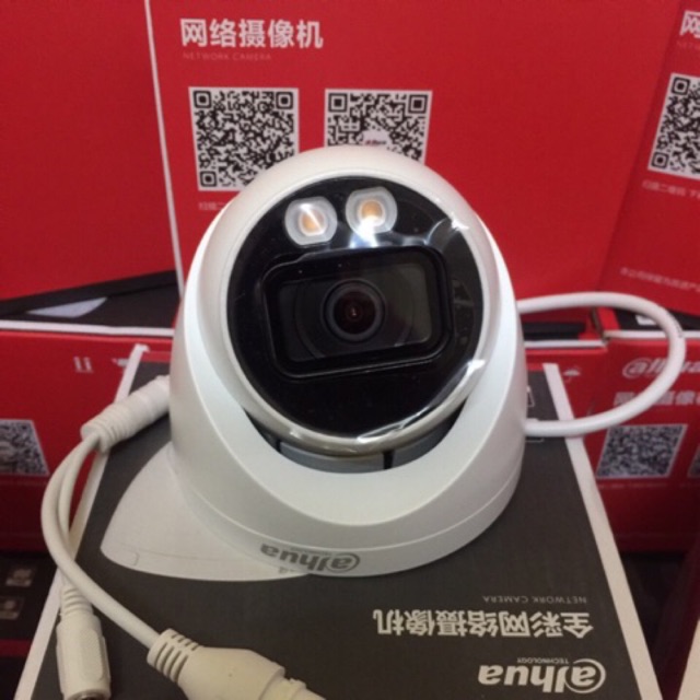 Camera HDW IPC 2433D-LED