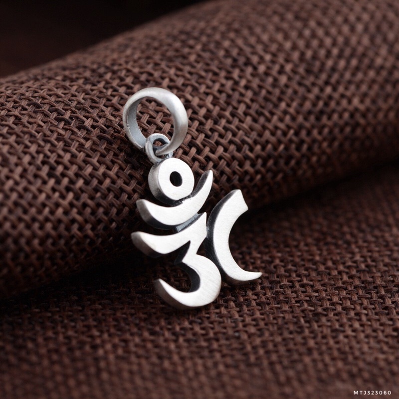 Mặt dây chuyền chữ Om Tây Tạng bạc S925-Minh Tâm Jewelry
