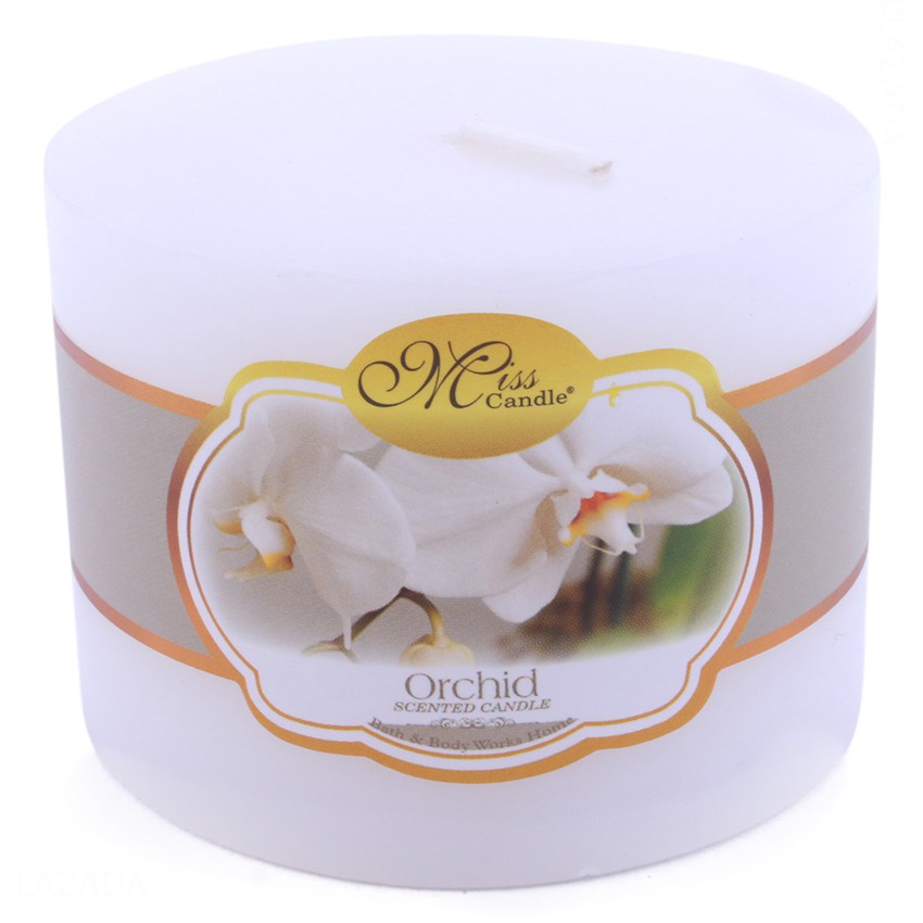 Nến thơm trụ tròn D7H5 Miss Candle NQMD7H5 7 x 5 cm (Trắng, hương hoa phong lan)