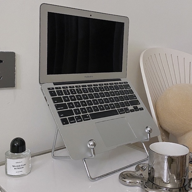 Giá Đỡ Máy Tính Bảng Bằng Kim Loại Thiết Kế Đơn Giản Tiện Dụng