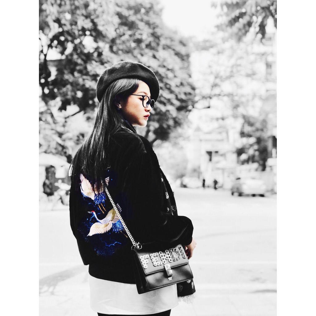 Modesty - Áo khoác nhung thêu hạc Kuren Velvet Bomber