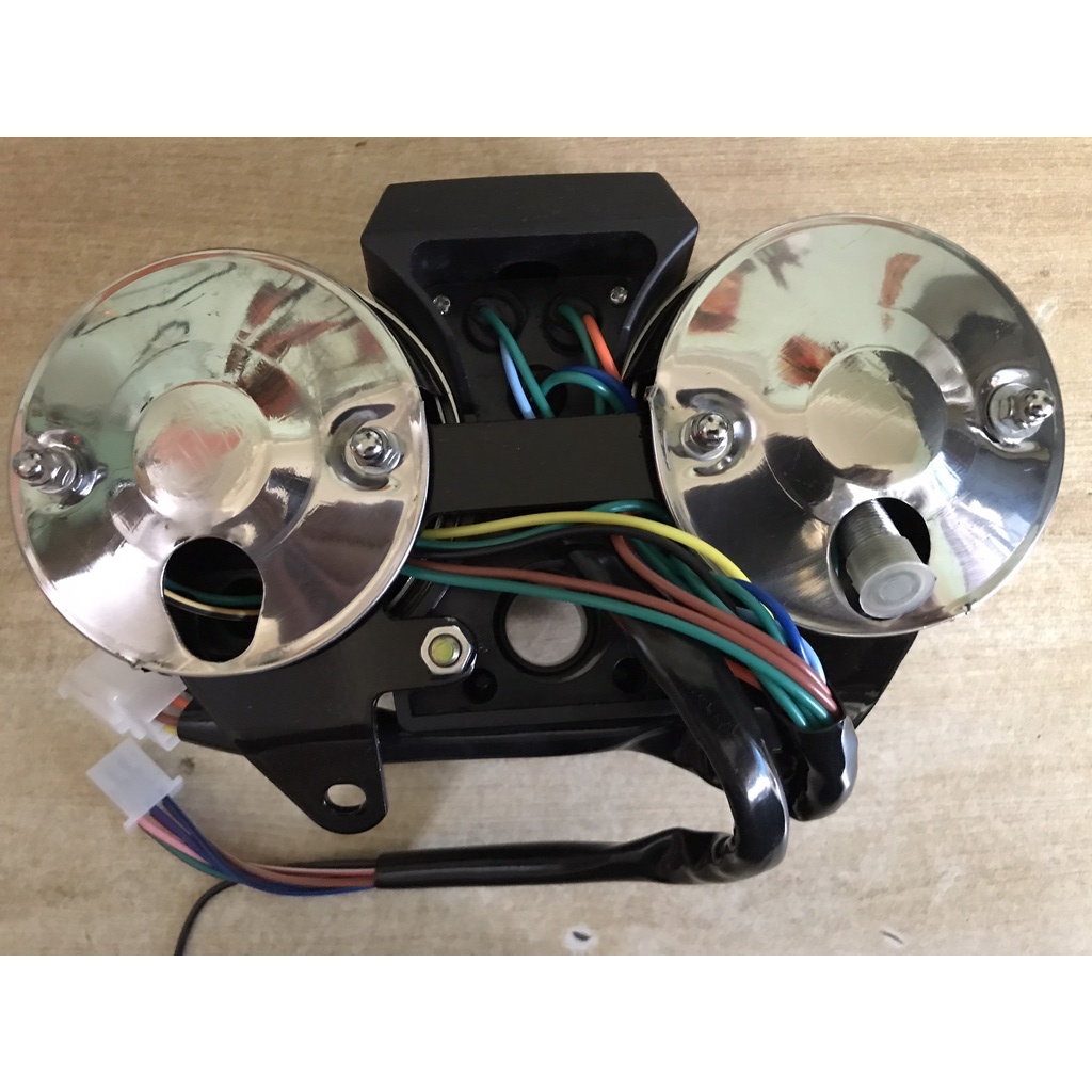 Đồng hồ tròn và đồng hồ vuông dành cho các dòng xe ba gác, xe ba bánh