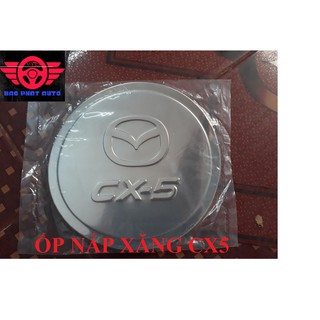 Ốp nắp bình xăng Mazda CX5