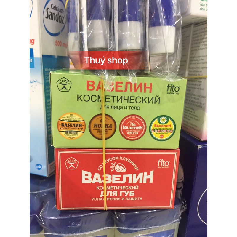 Vaselin bôi nẻ của nga(hộp 8 sáp)
