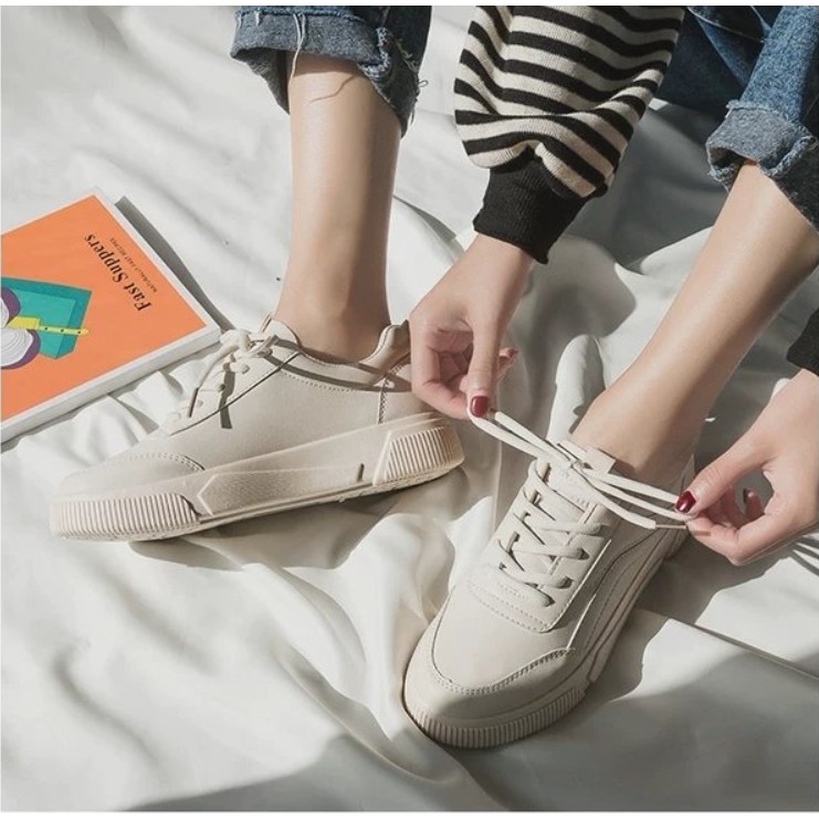 Giày thể thao đế dày màu trắng/ vàng nhạt thiết kế đơn giản thoáng khí thời trang dành cho nữ