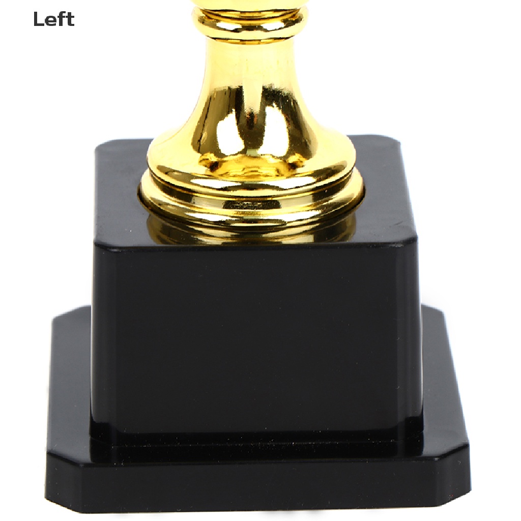 1 Bộ Đồ Chơi Giải Thưởng Vàng Dành Cho Trẻ Em