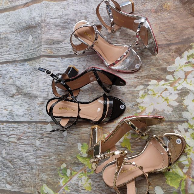 FREESHIP - Xăng đanh quai trong đính đinh chuẩn đẹp