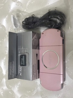 Máy PSP 2000 HACK FUll PhỤ KiỆn