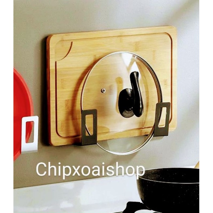 Kệ Dán Để Thớt Móc Dán Treo Vung Nồi