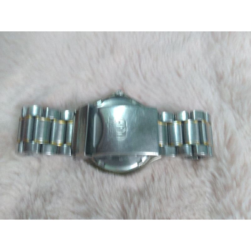 Đồng hồ năng lượng Nam hiệu Elgin