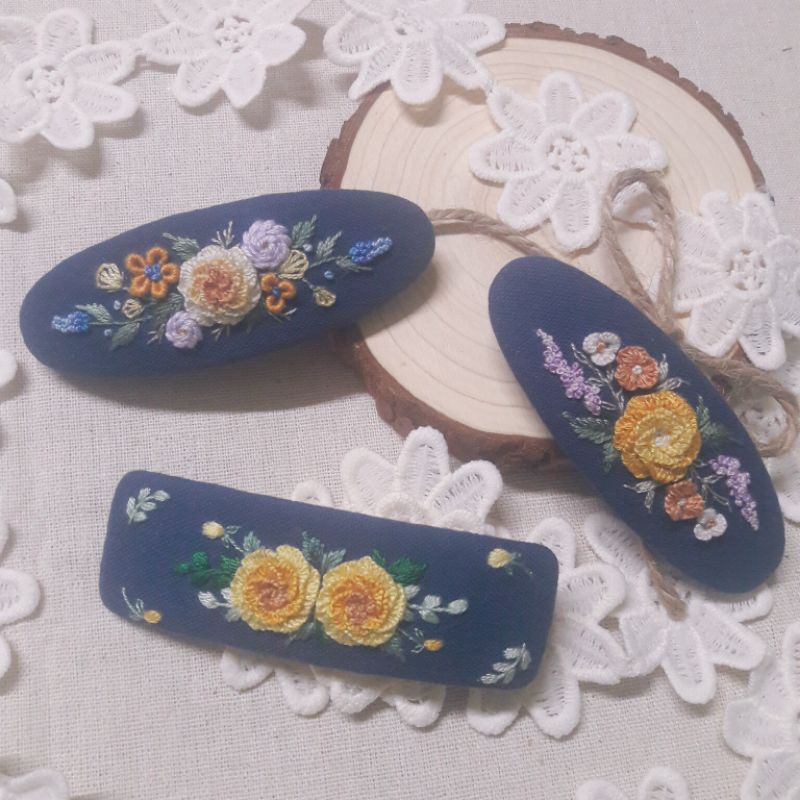 Kẹp tóc thêu tay handmade