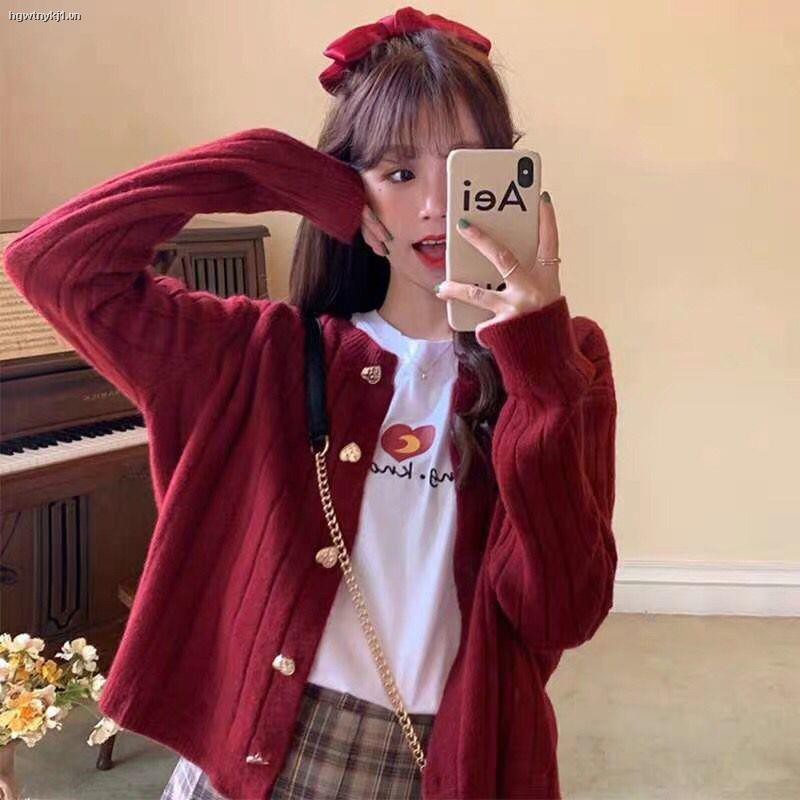 Sweet Love Button Sweater Jacket Women s Red Short Outer Jacket All-match Soft Waxy Knit Cardigan in Autumn and Winter