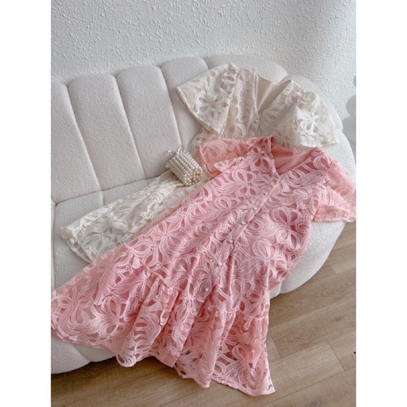 Đầm ren hai lớp đuôi cá dáng dài tiểu thư nhẹ nhàng, váy phom suông dễ mặc