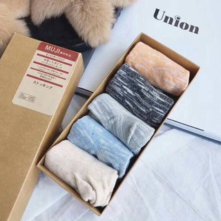 Hộp tất MUJI