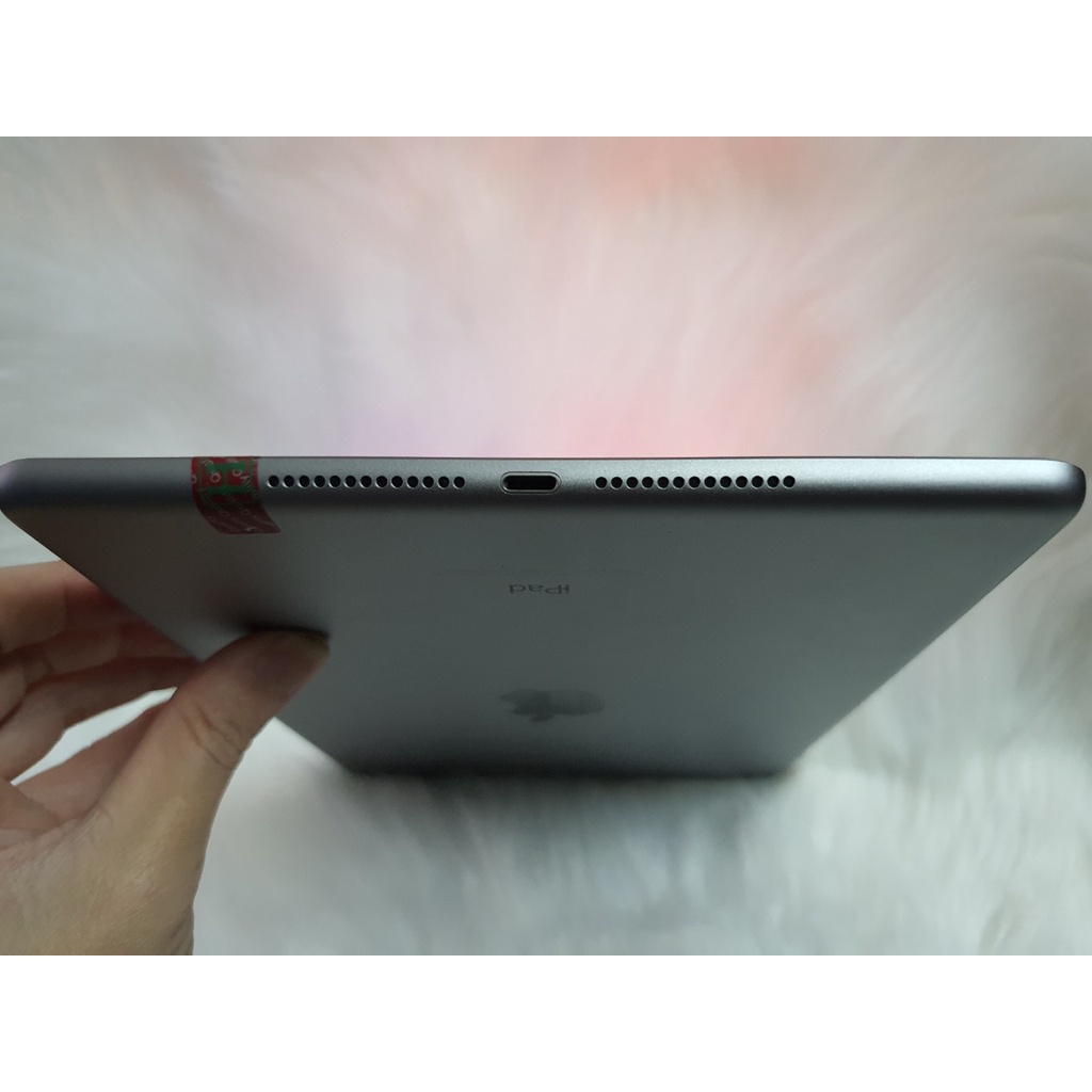 [ảnh thật] Máy tính bảng Apple Ipad Air Gen 6 (2018) - 32GB Wifi, máy đẹp keng, nguyên zin | BigBuy360 - bigbuy360.vn