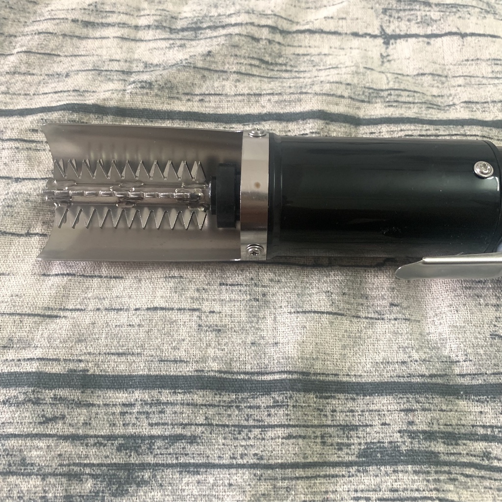 Pin máy đánh vảy cá chạy bằng pin 16.8V , cục pin máy đánh vảy cá , máy đánh vảy cá cầm tay , doci
