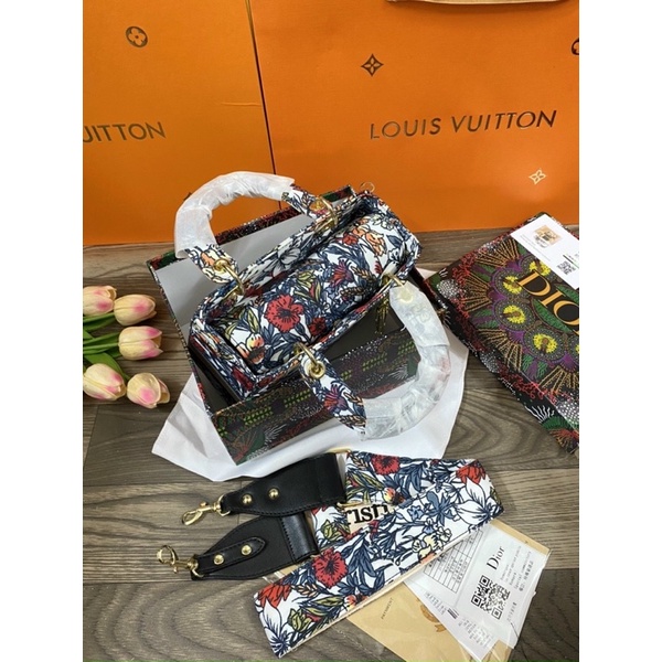 Túi D"ior Lady Hoạ Tiết