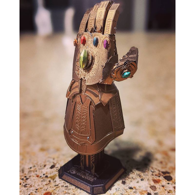 Mô Hình Kim Loại 3D Lắp Ráp Găng Tay Vô Cực (Infinity Gauntlet) [Tự Ráp]