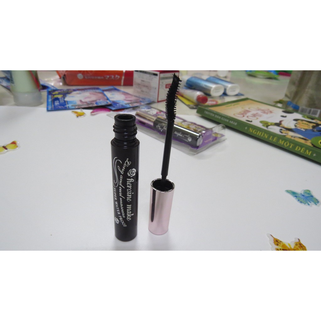 Mascara Heroine Kiss Me Long/Volume & Curl Mascara Super Water Proof (Nhật nội địa).