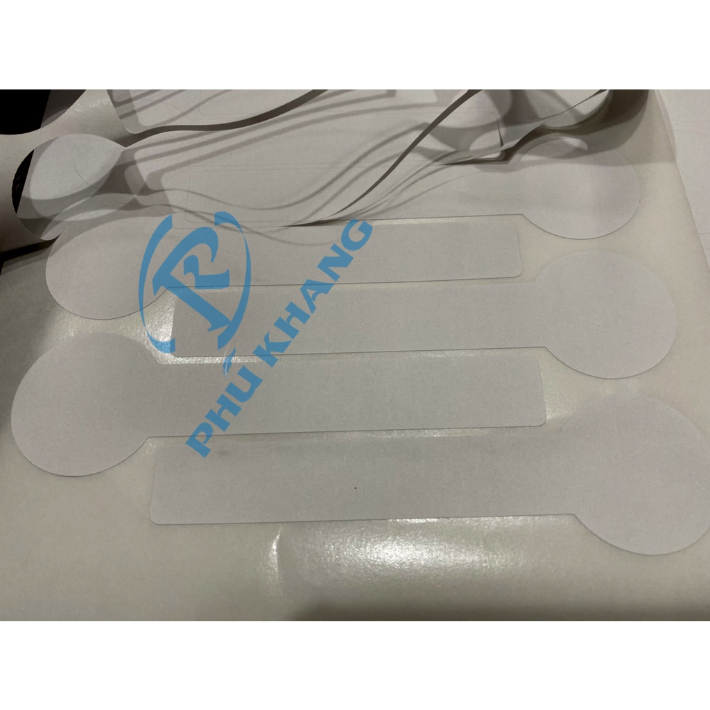 Giấy decal nhám cắt sẵn hình khóa