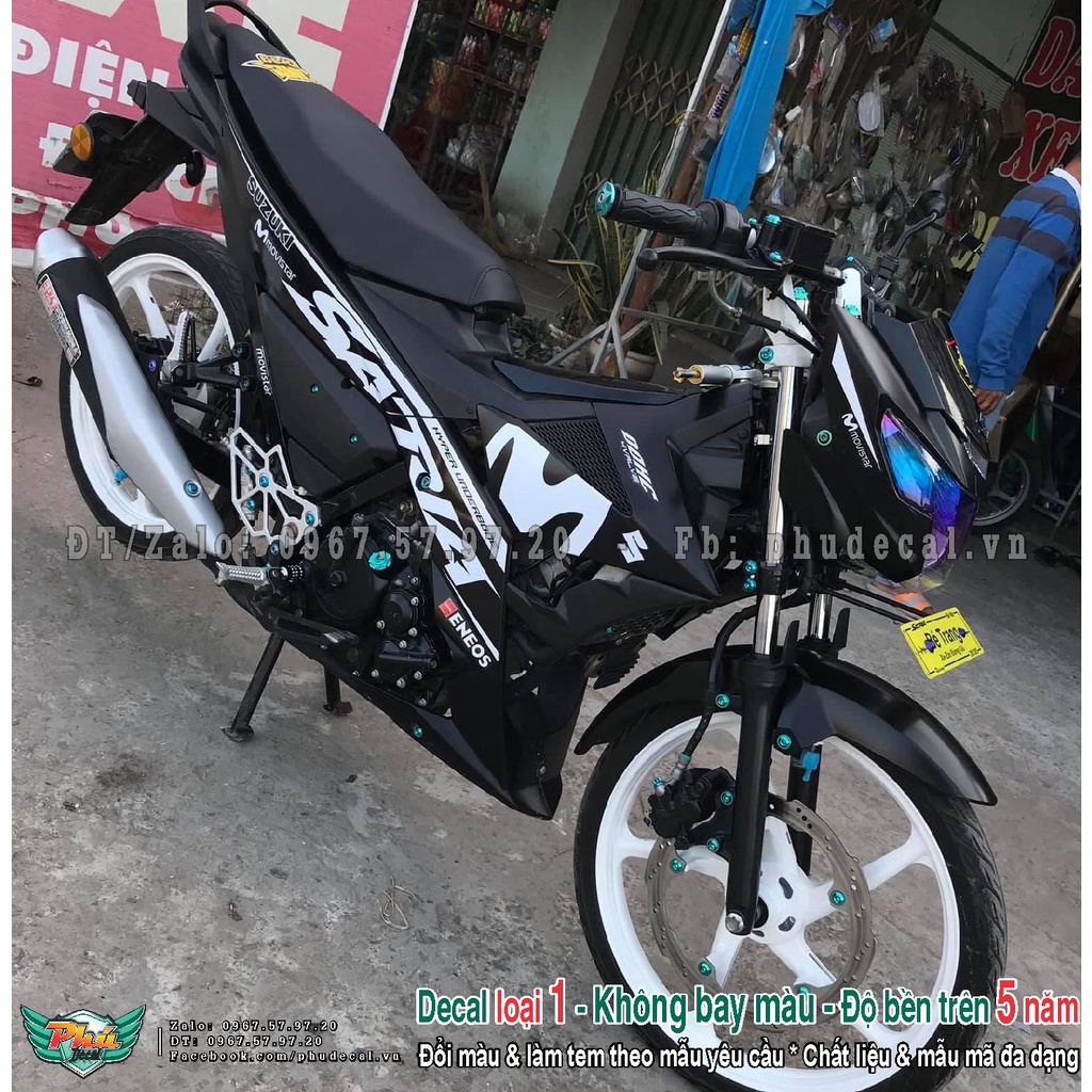 Tem rời Satria Movistar Đen Trắng (L)