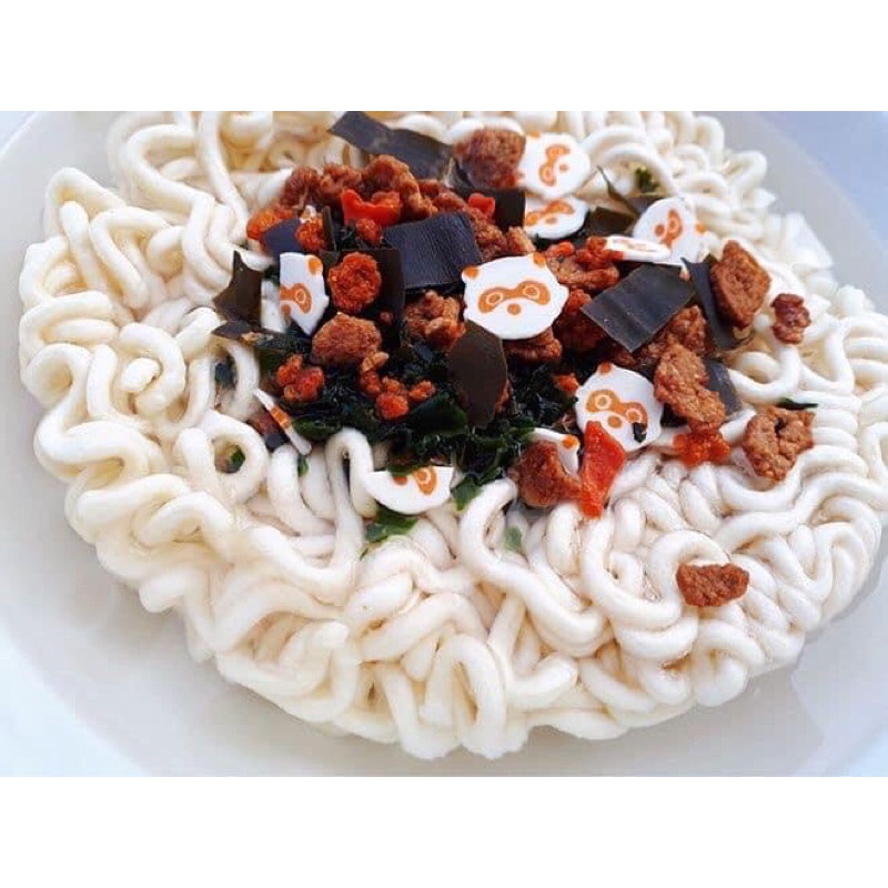 MÌ XÀO KHÔ HẢI SẢN CAY NEOGURI NONGSHIM 137g | BigBuy360 - bigbuy360.vn