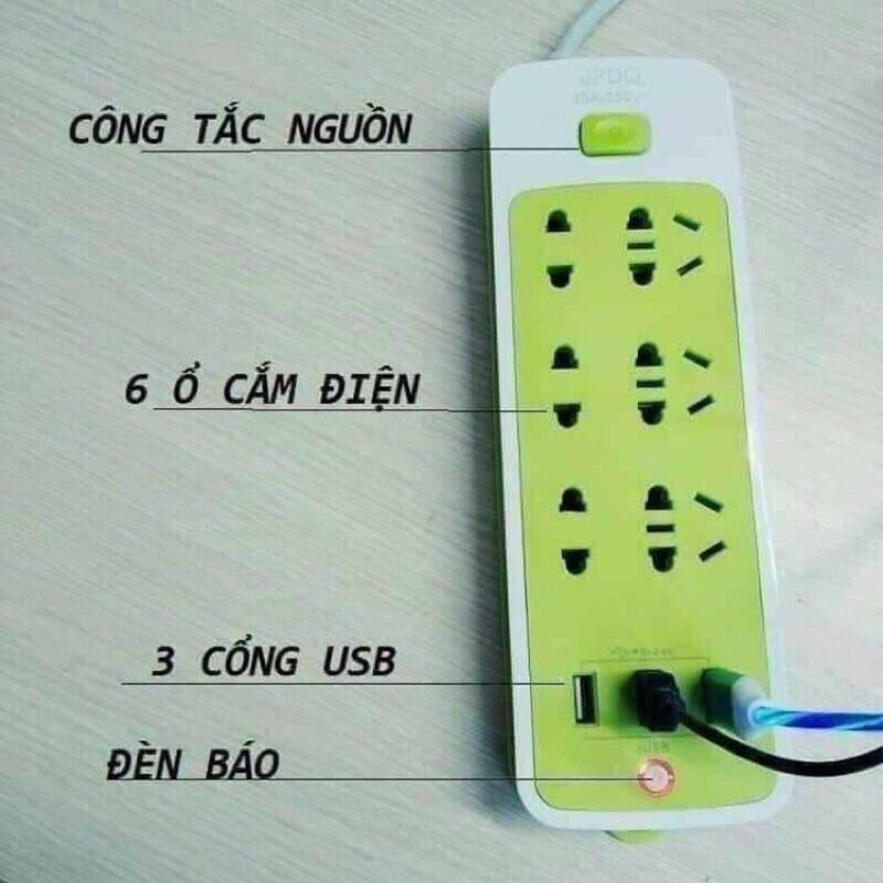 Ổ cắm điện đa năng chống giật, có 6 ổ cắm và 3 cổng USB hàng nội địa Trung màu xanh