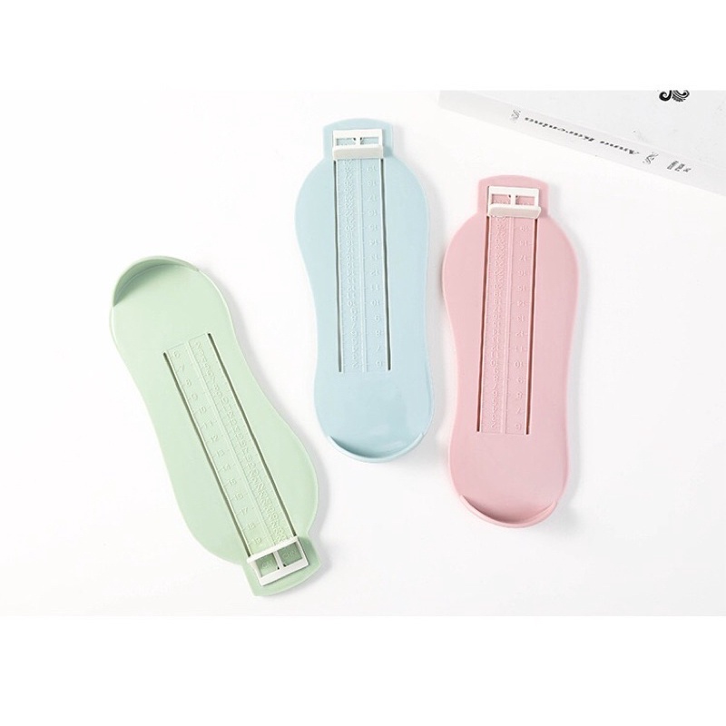 Dụng cụ đo bàn chân cho bé 0-8t