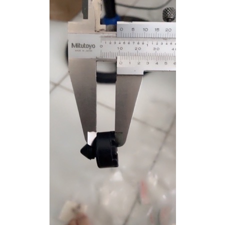 Cao su yên xe GSX150