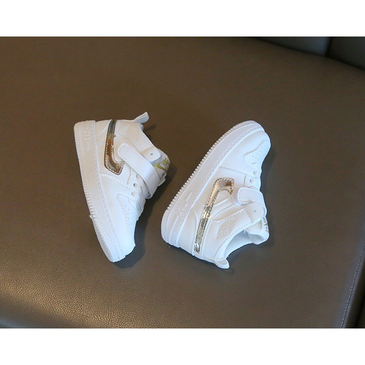 Giày sneaker bé trai và bé gái cao cấp siêu nhẹ phong cách Hàn Quốc cho bé 1 đến 6 tuổi