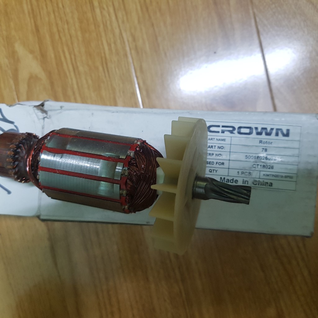 Roto máy khoan CT18026 Crown 1020W
