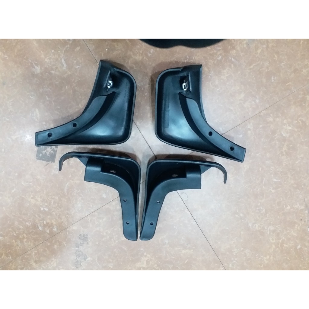 Bộ chắn bùn nhựa cho Xe Matiz 3, Chevrolet Spark form 2007 đến 2011