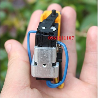 Cò điều tốc motor có chổi than
