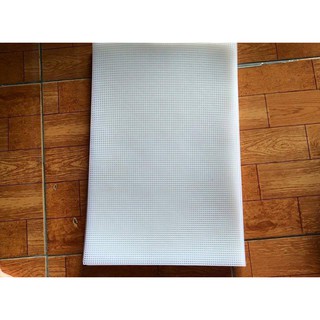 Tấm CAVAN lỗ tròn Size 33x50cm nẹp túi ví handmade, thêu trực tiếp lên cavan