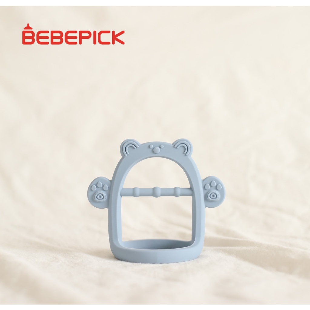 Gặm nướu Bebepick silicone cao cấp nội địa Hàn - có hộp đựng