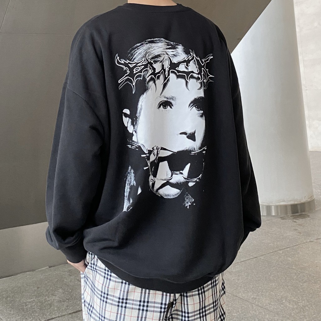 Áo nỉ tay dài BLVCK Portrait artwork v2 - Màu đen
