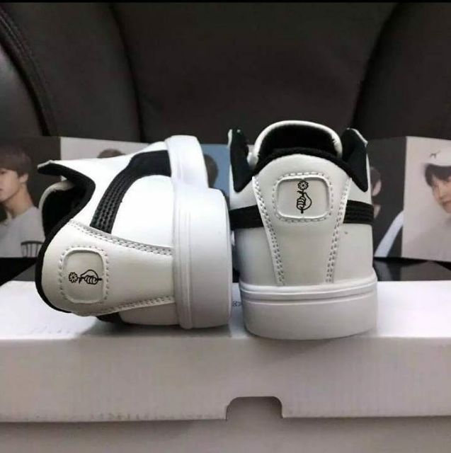 CÓ SẴN-GIÀY THỂ THAO PUMA COURT STAR BTS White/Black Trắng